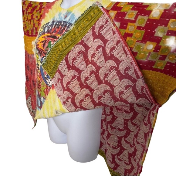 Grateful Dead Boho Upcycled T-shirt with Kantha Sleeves Size XL - Picture 5 of 6